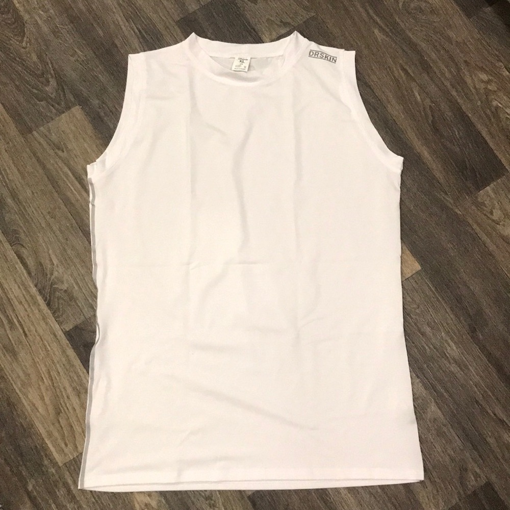DRSKIN sleeveless undershirt. 3 pack